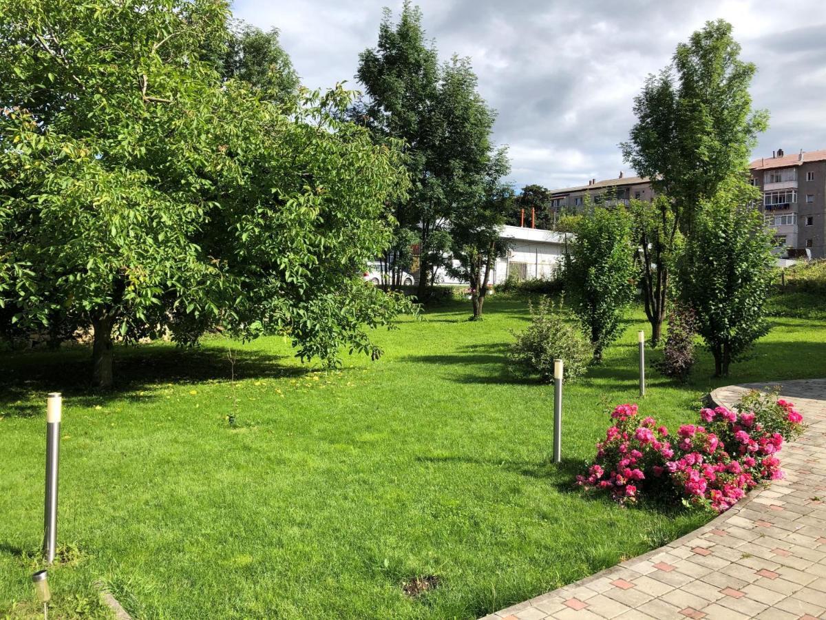 Villa Coca Câmpulung Moldovenesc Eksteriør bilde